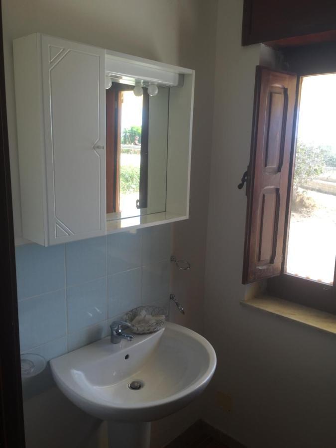 La Baia Dei Turchi Hotel Realmonte Luaran gambar