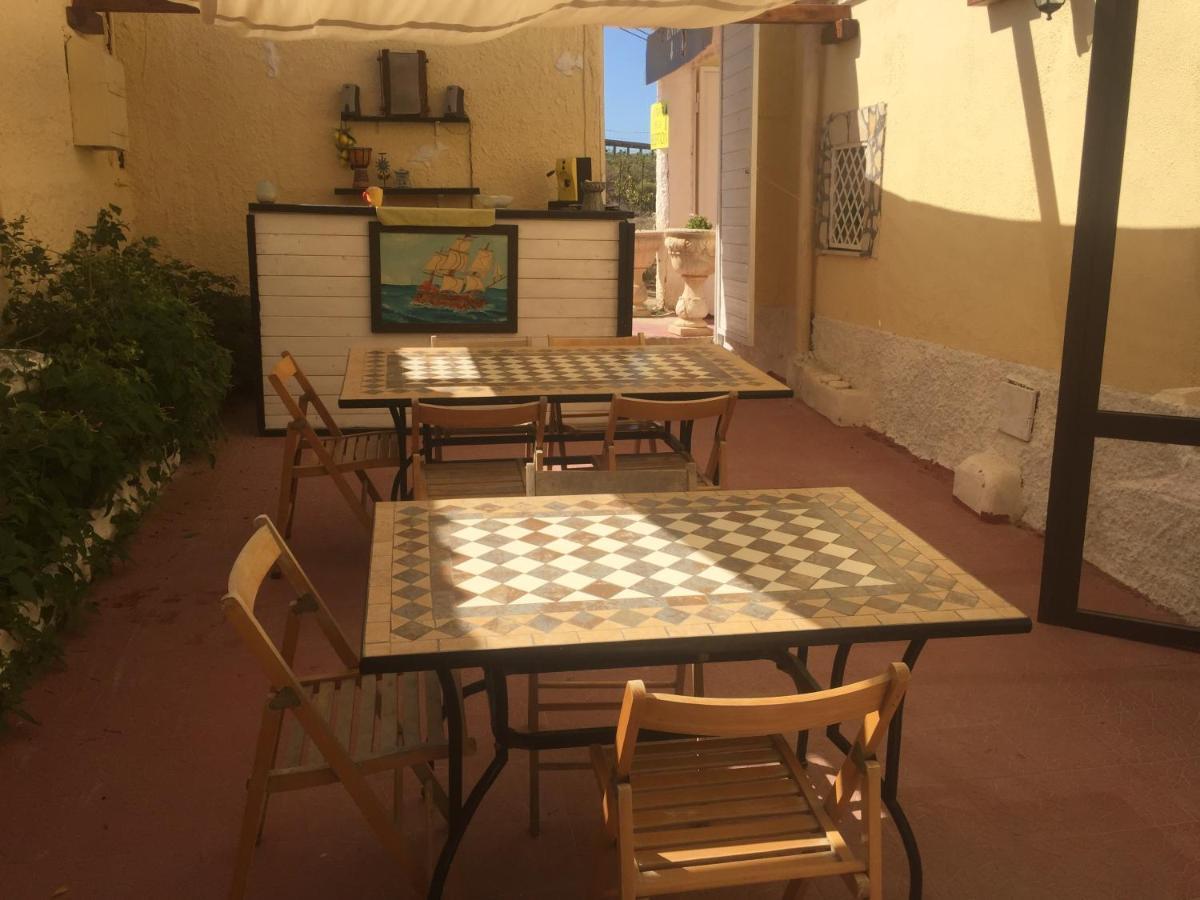 La Baia Dei Turchi Hotel Realmonte Luaran gambar